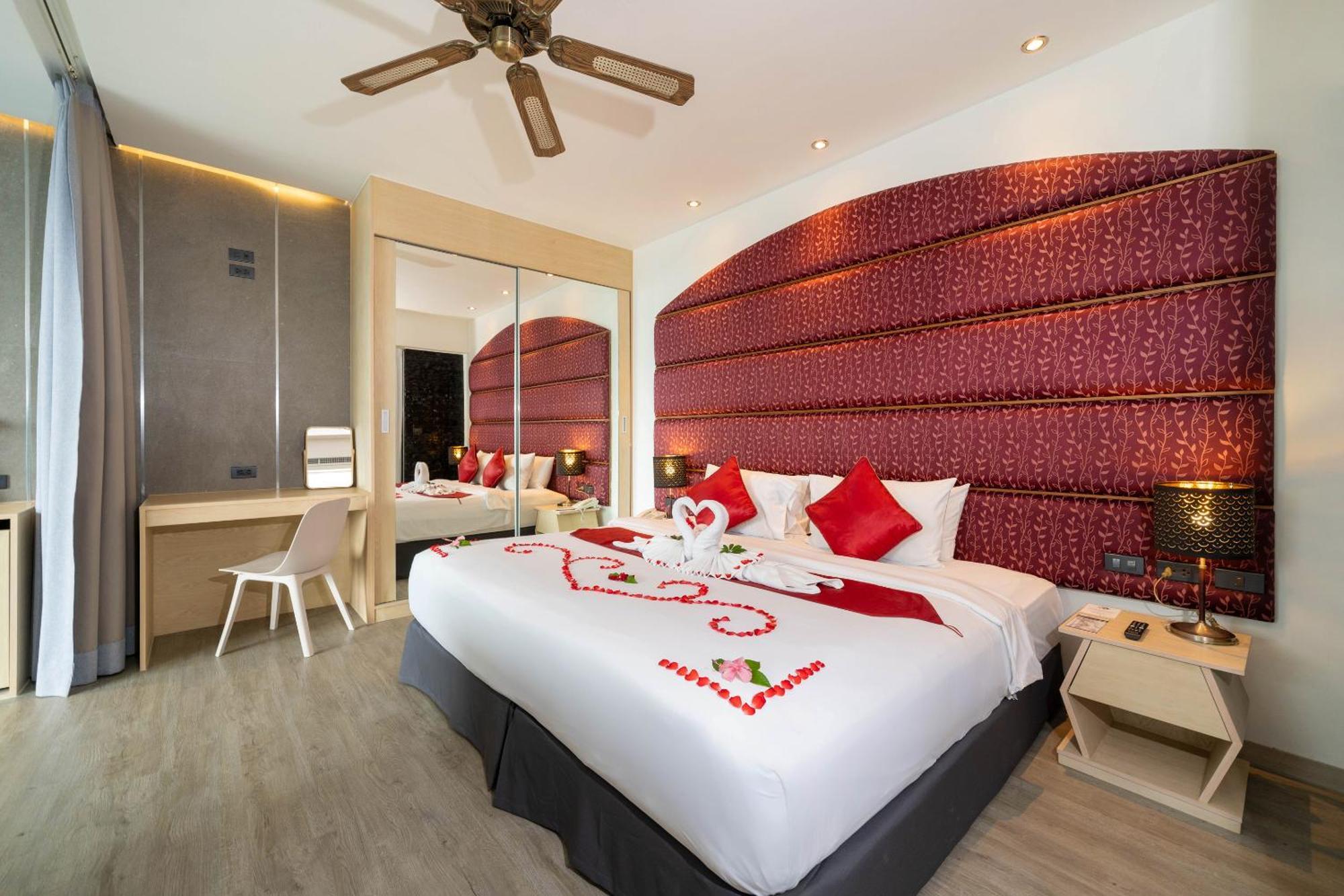 إندوتشين ريزورت آند فيلاز Patong المظهر الخارجي الصورة Deluxe Room